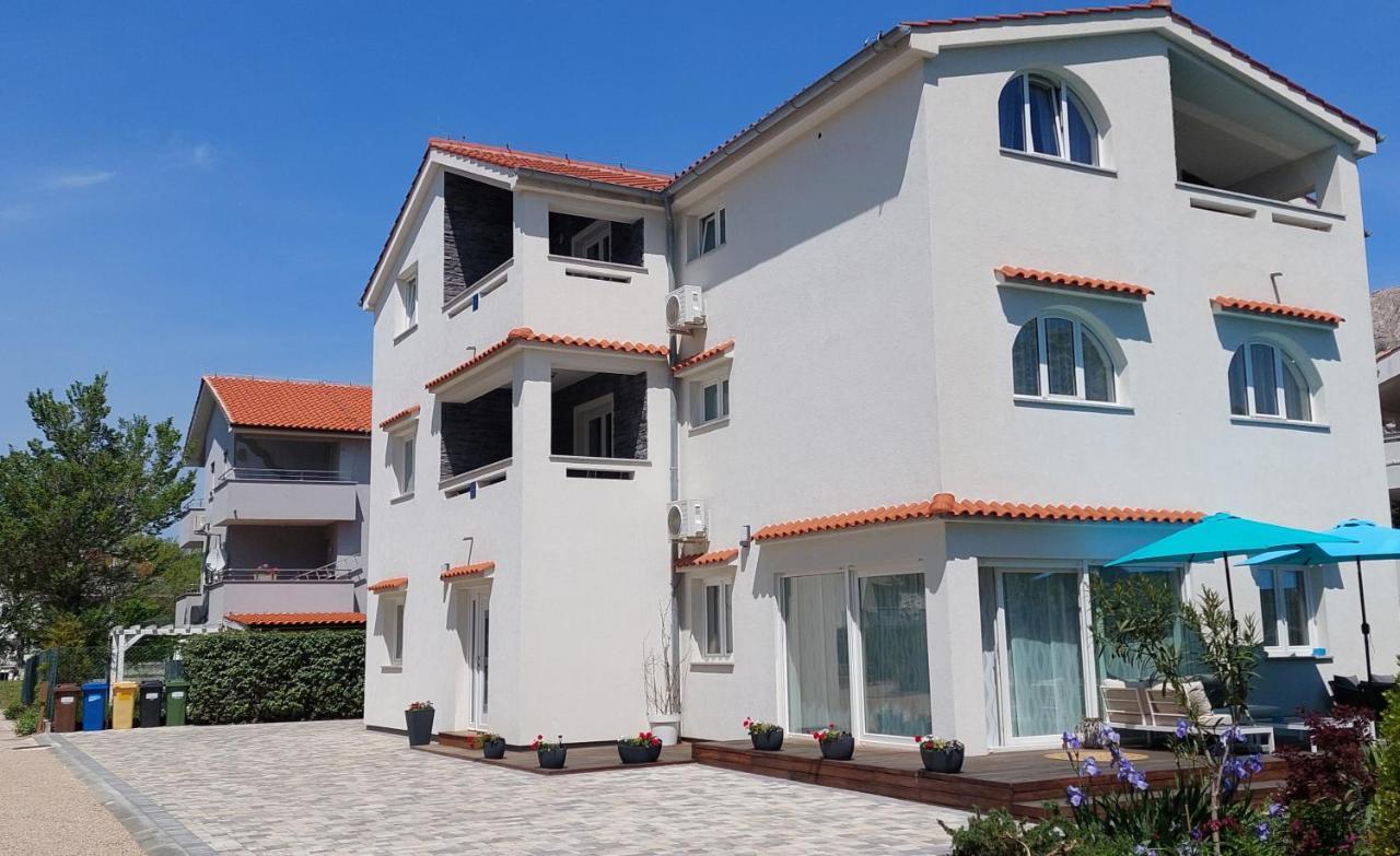 Apartments Matea I Башка Екстер'єр фото
