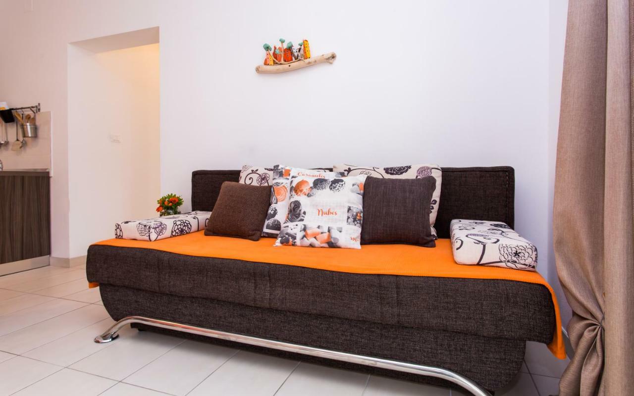 Apartments Matea I Башка Екстер'єр фото